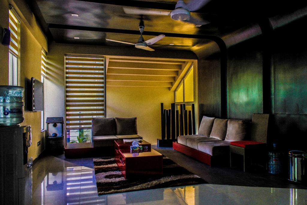 Gofas Lodge อิสลามาบัด ภายนอก รูปภาพ