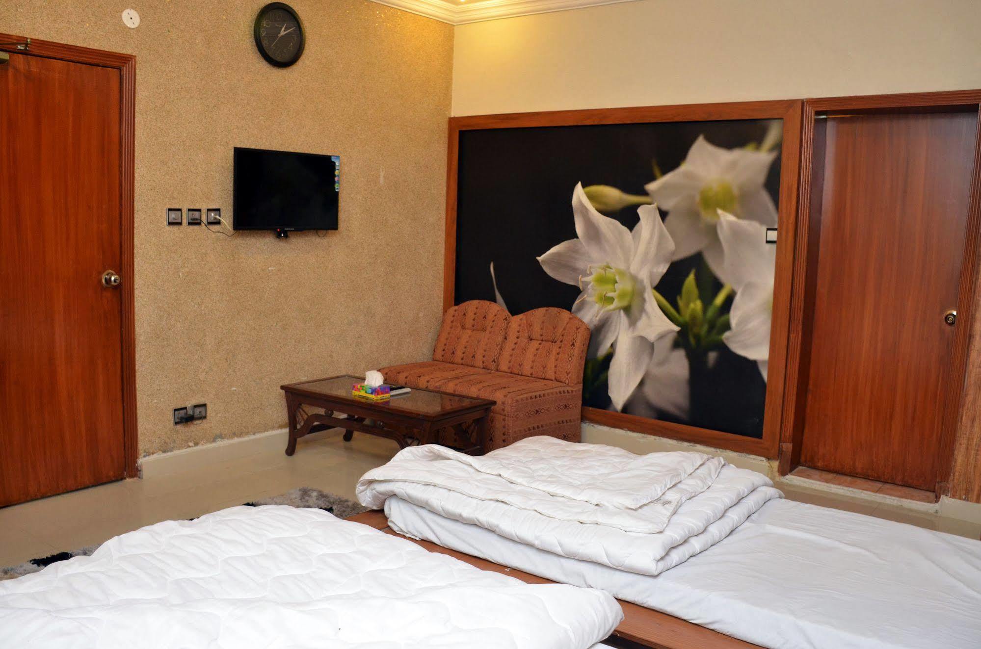 Gofas Lodge อิสลามาบัด ภายนอก รูปภาพ
